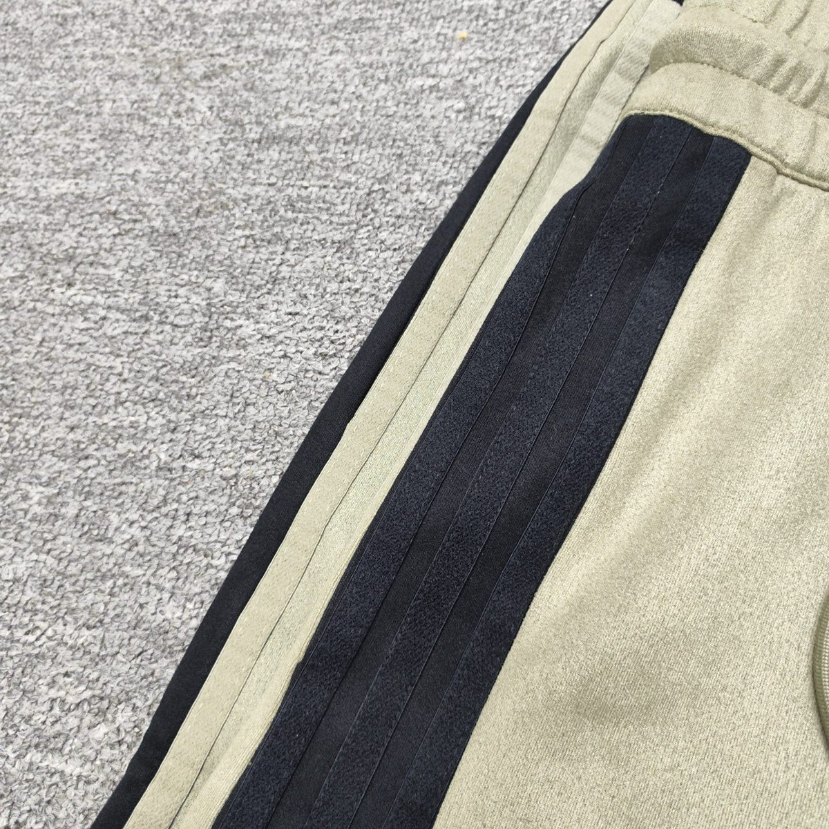 Fear of God ESSENTIALS Baggy Sweatpants