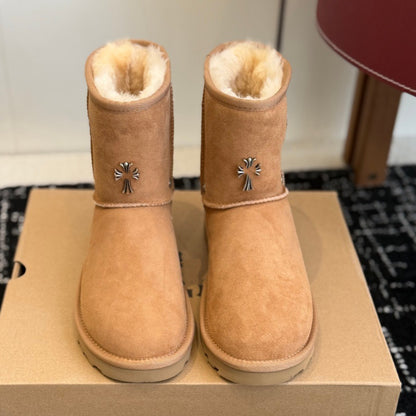 Black Chrome Heart Uggs