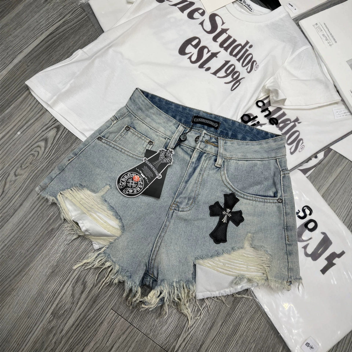Chrome Hearts Three color leather label fringed denim shorts for women