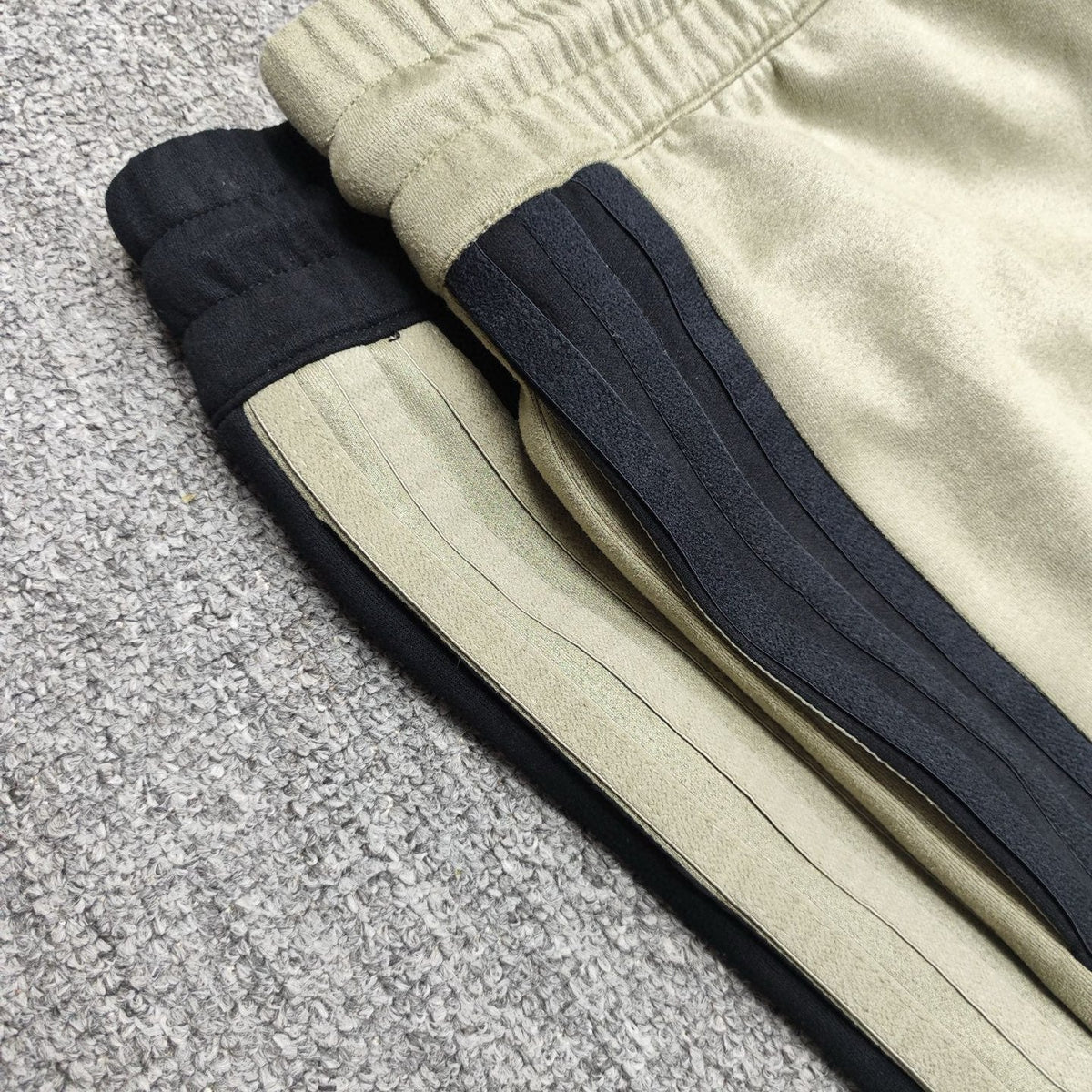 Fear of God ESSENTIALS Baggy Sweatpants